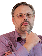 Михаил Хазин: «Текущий уровень рисков в финансовой системе объективно является запредельным»